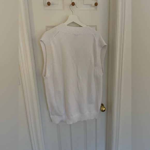 Sunday’s Best Sweater Vest - Picture 2 of 3